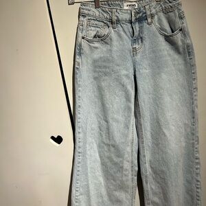 RSQ Low Rise Baggy Jeans Women’s